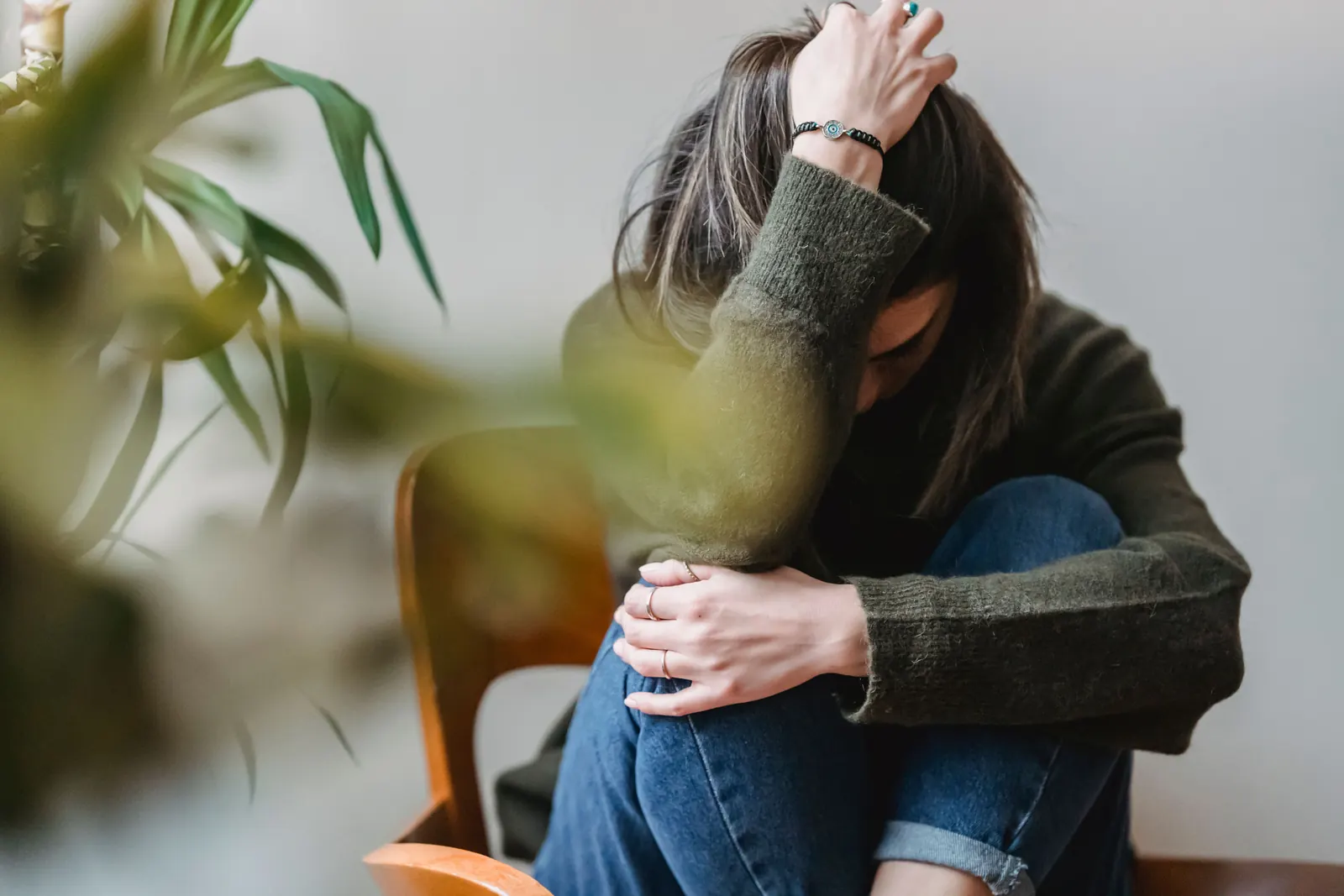 Charge mentale de la femme : pourquoi tu penses à tout, tout le temps